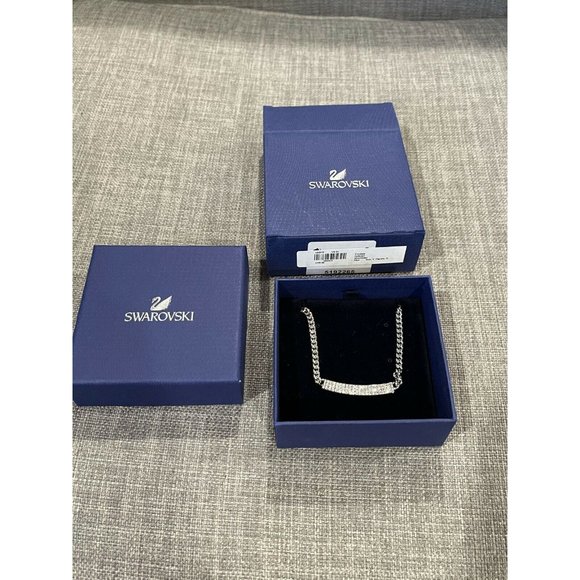 Swarovski Jewelry - NIB Swarovski Vio Crystal Necklace Silver - 40cm